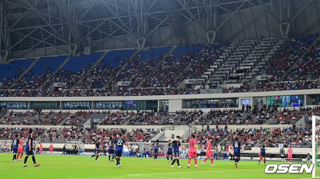 한국과 일본의 2025 동아시아축구연맹(EAFF) E-1 풋볼 챔피언십(동아시안컵) 최종전이 열린 15일 용인미르스타디움.
