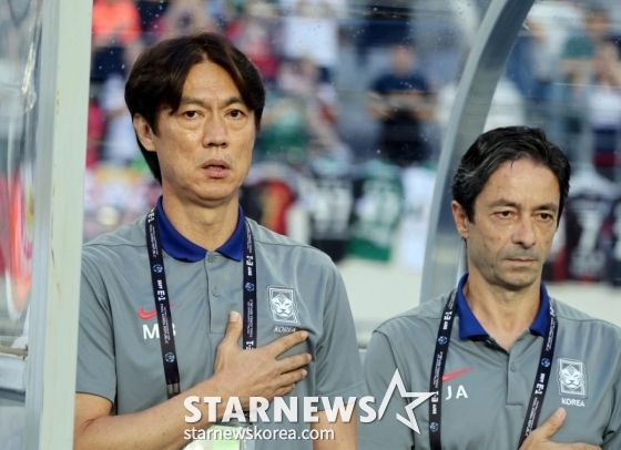 홍명보 감독 S이 15일 용인미르종합운동장에서 열린 2025 동아시아축구연맹(EAFF) E-1 챔피언십(동아시안컵) 일본과의 최종전을 준비하고 있다. 2025.07.15. /사진=강영조 선임기자