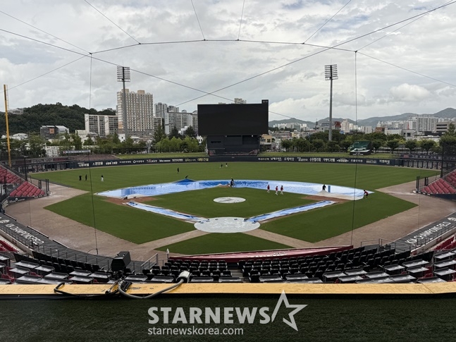 19일 KIA 타이거즈-NC 다이노스의 경기가 열리는 광주-기아 챔피언스필드 전경. /사진=양정웅 기자 