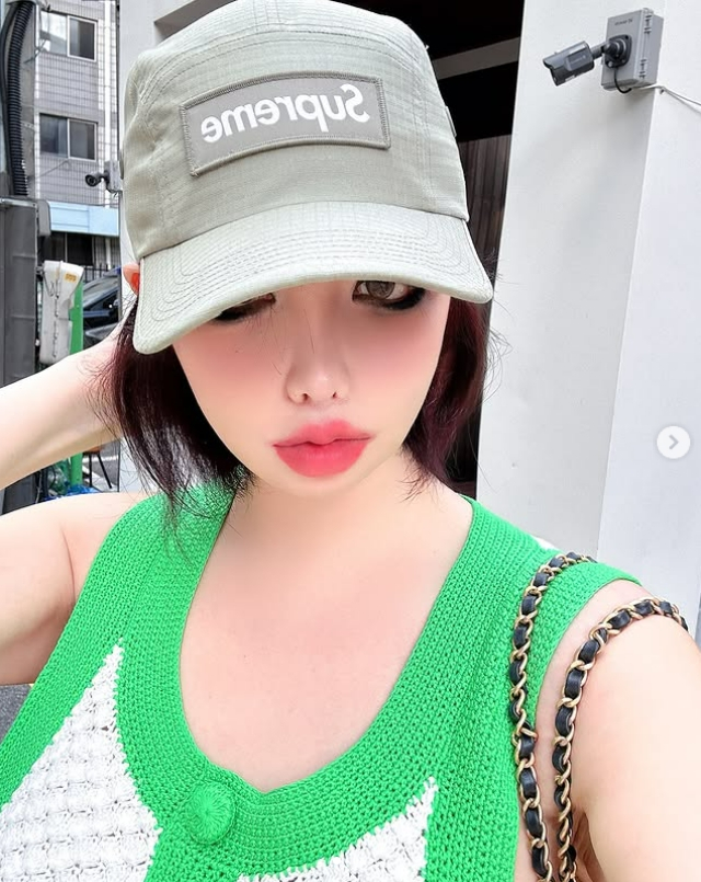 /사진=박봄 SNS