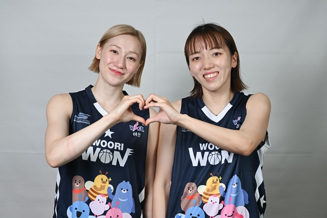 세키 나나미(왼쪽)와 오니즈카 아야노. /사진=WKBL 제공