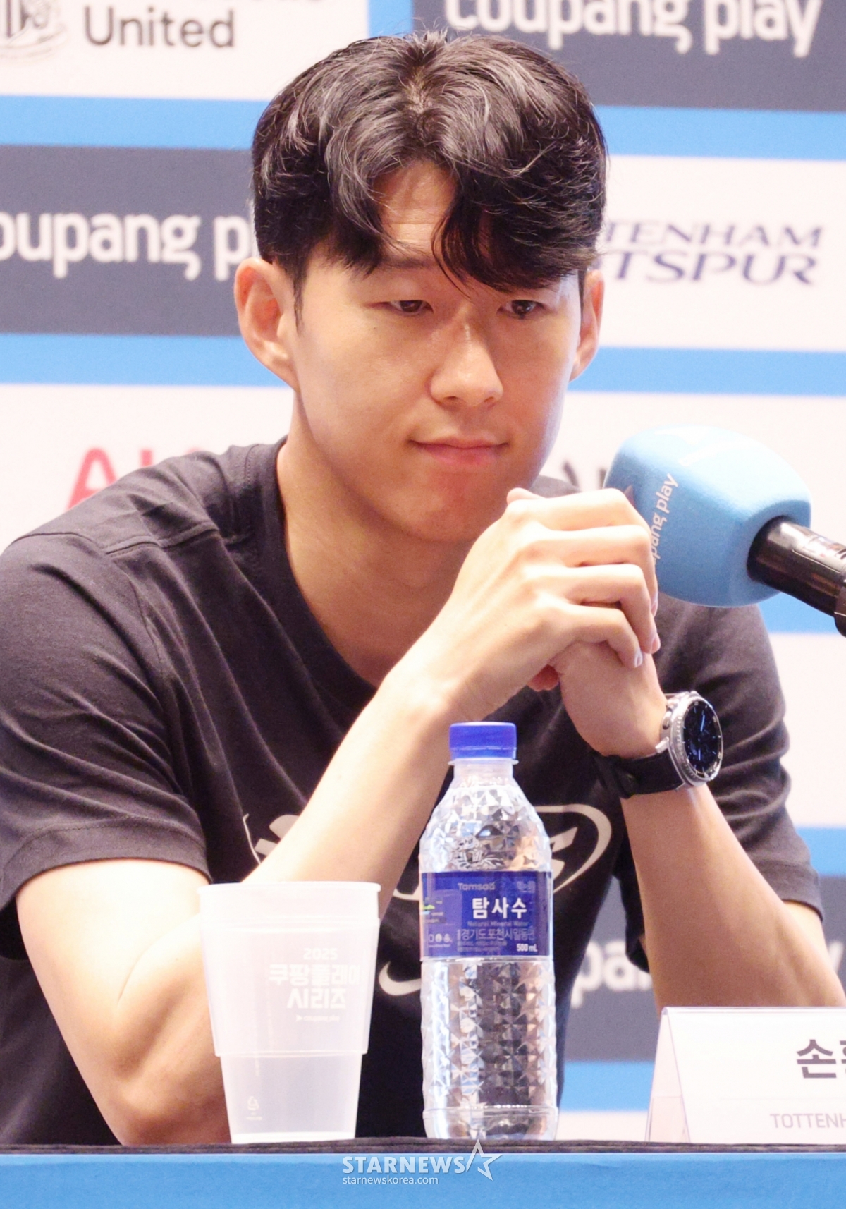 2025 쿠팡플레이 시리즈 토트넘 홋스퍼 FC 기자회견이 2일 서울 여의도 TWO IFC 3층 The Forum에서 열렸다. 토트넘 홋스퍼 손흥민이 기자들의 질문에 답하고 있다. /사진=김진경 대기자