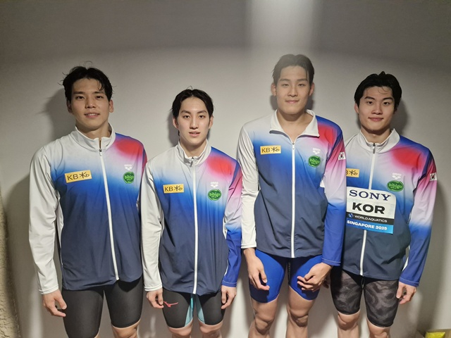 왼쪽부터 이주호, 최동열, 김영범, 황선우. /사진=대한수영연맹 제공