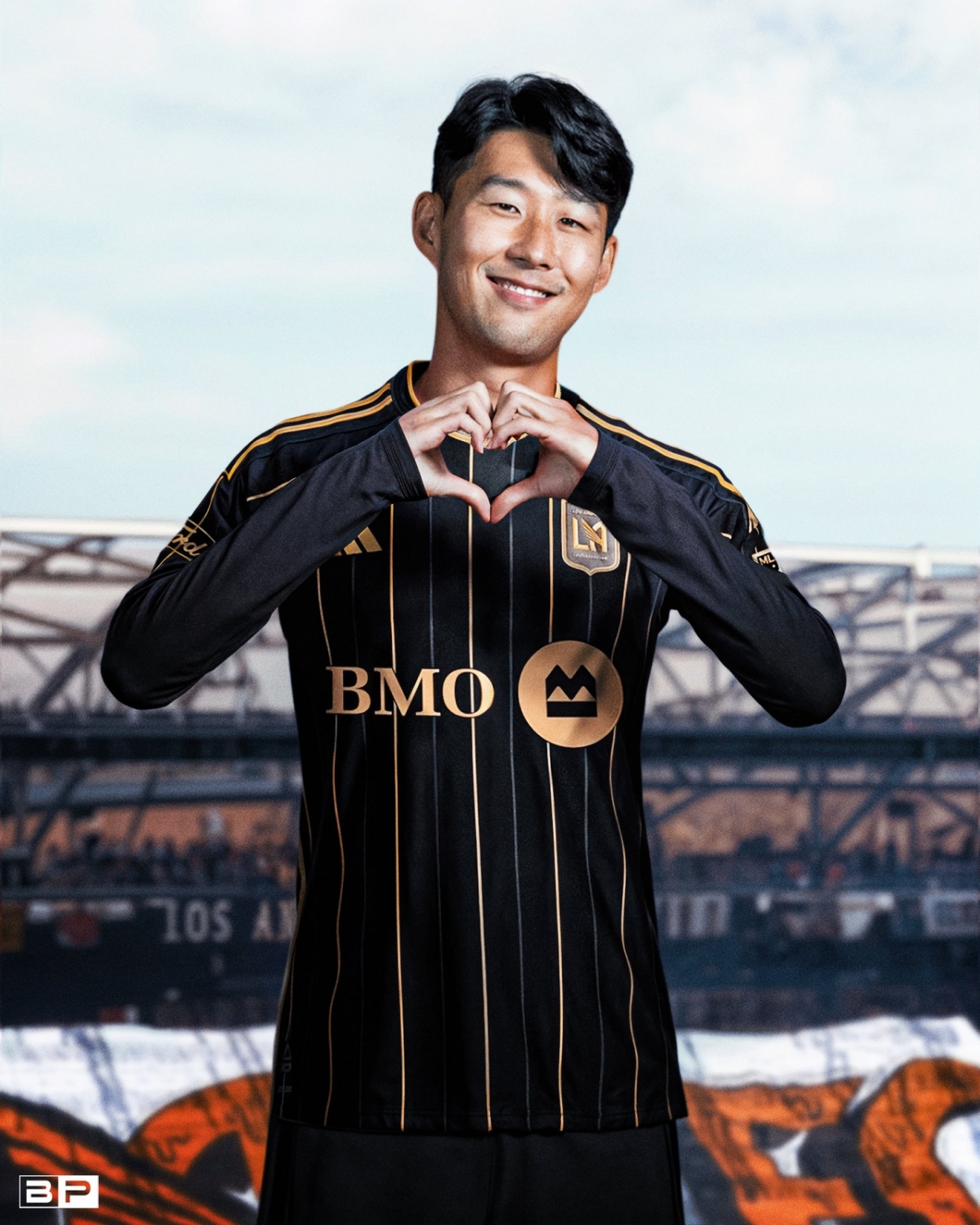손흥민의 미국 프로축구 메이저리그사커(MLS) 로스앤젤레스(LA)FC 유니폼 합성 사진. /사진=스퍼스글로벌 SNS 캡처