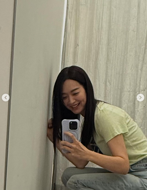 /사진=신민아 개인계정