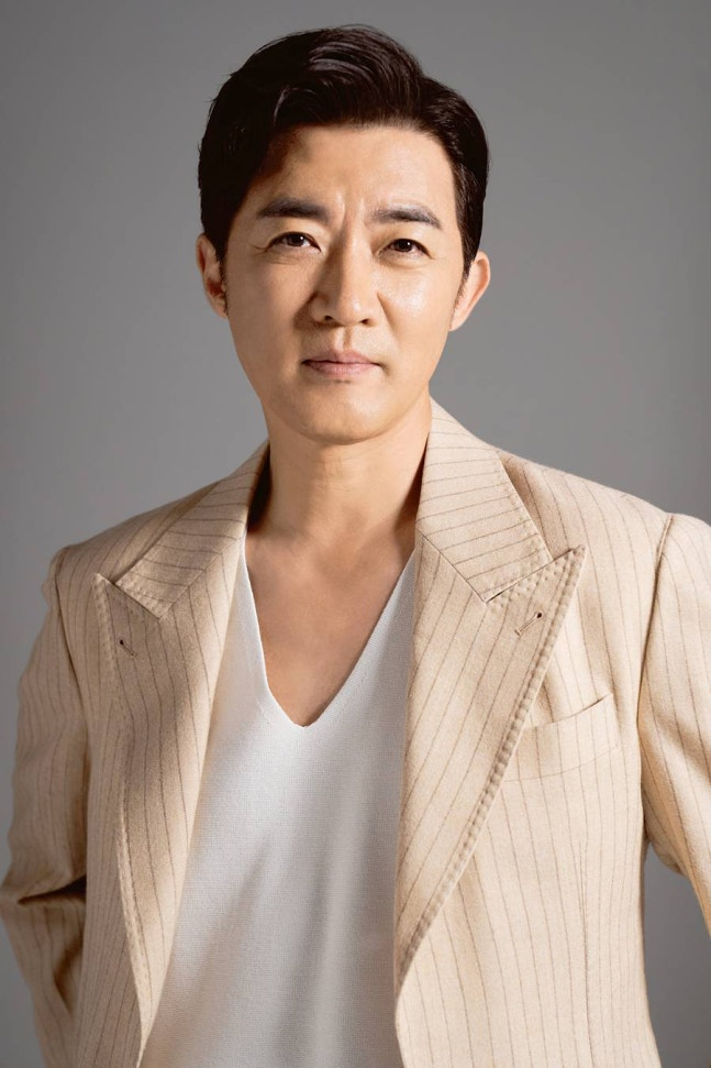 안재욱