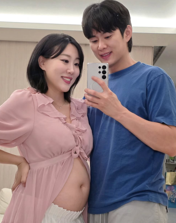 임라라(왼쪽), 손민수 /사진=임라라 SNS