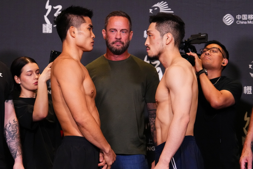 샤오롱(왼쪽) vs 유수영 페이스 오프. /사진=UFC 제공