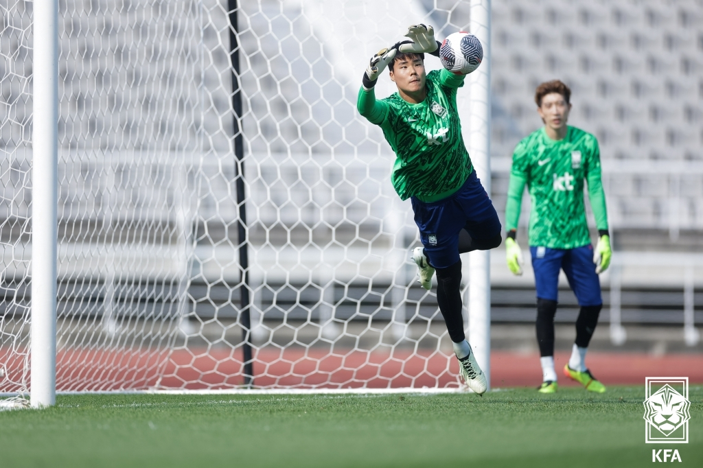 축구대표팀 훈련 중인 송범근. /사진=대한축구협회 제공