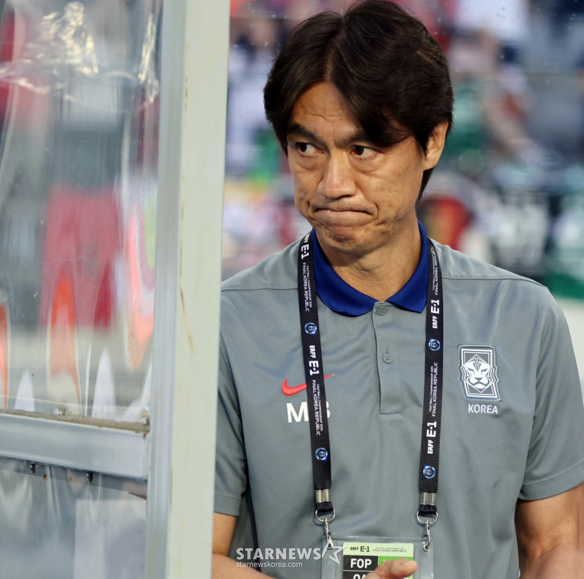 홍명보 감독 지난달 15일 용인미르종합운동장에서 열린 2025 동아시아축구연맹(EAFF) E-1 챔피언십(동아시안컵) 일본과의 최종전을 준비하고 있다. /사진=강영조 선임기자
