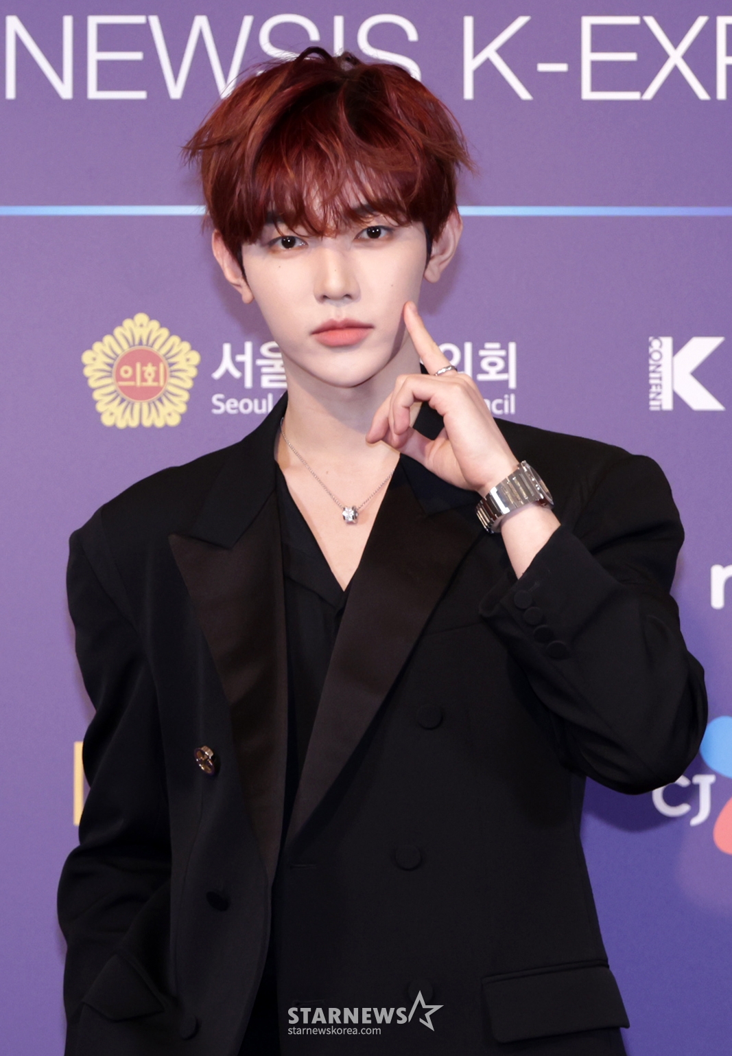 [서울=뉴시스] 조성우 기자 = 그룹 제로베이스원 장하오가 28일 서울 중구 롯데호텔에서 열린 제7회 뉴시스 한류엑스포(2025 K-엑스포) 포토월 행사에서 포즈를 취하고 있다. 2025.08.28. xconfind@newsis.com /사진=조성우