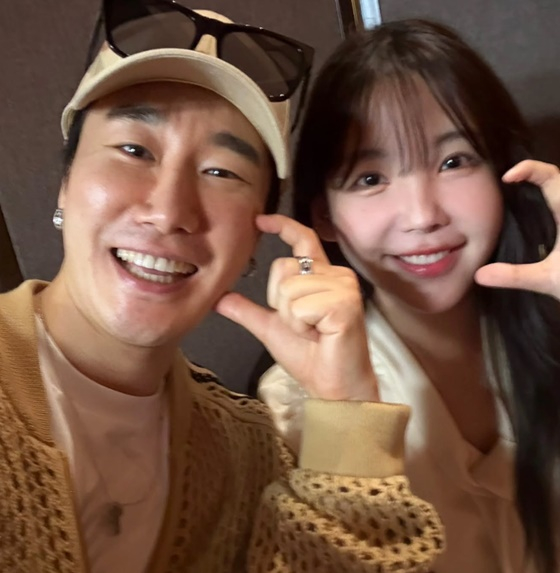 산이, 레이나/사진=산이 인스타그램