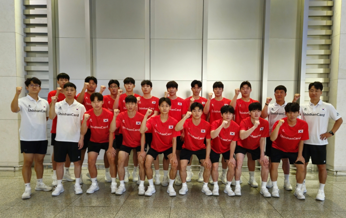 한국 남자 U-17 대표팀 선수단. /사진=대한핸드볼협회 제공