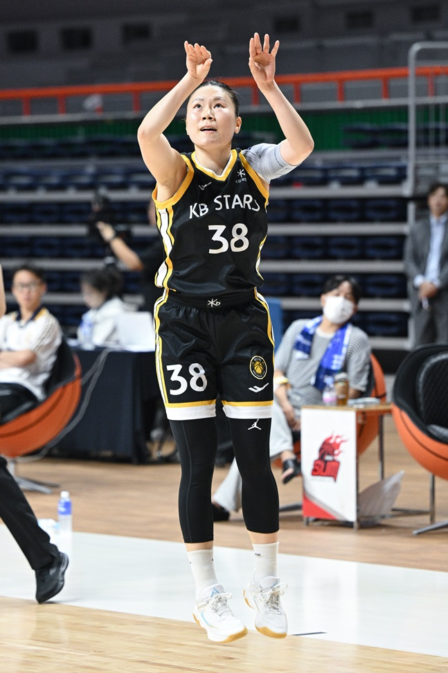 KB스타즈 나윤정. /사진=WKBL 제공