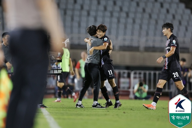 부천FC의 골 세리머니. /사진=한국프로축구연맹 제공
