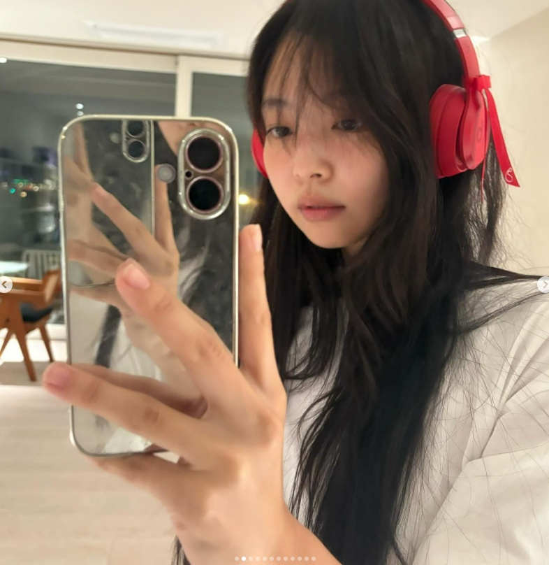 /사진=제니 SNS
