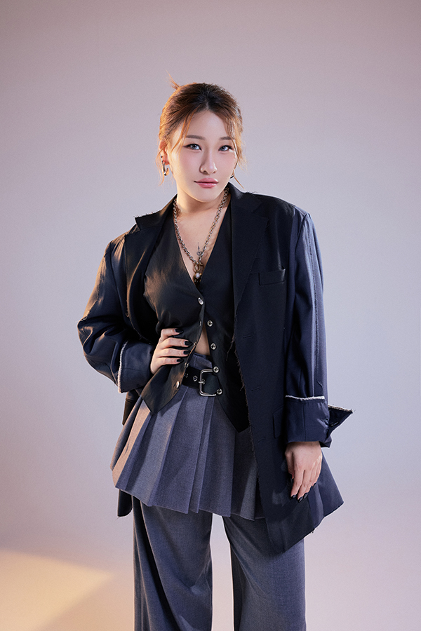 손승연