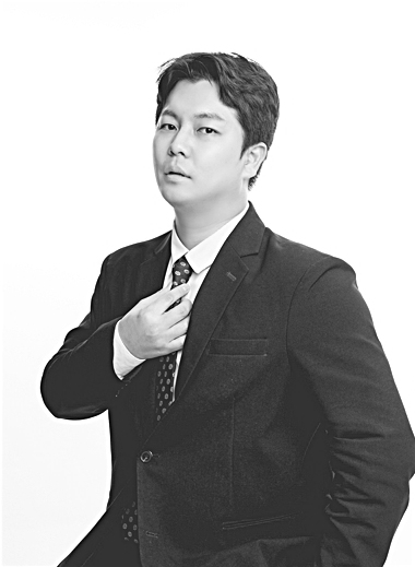 KCC글라스 홈씨씨 '에테르노디자인' 조준호 마스터