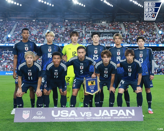 미국전을 앞둔 일본대표팀의 단체 사진. /사진=일본축구대표팀 공식 SNS