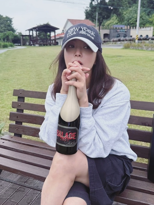 /사진=김희선 인스타그램 캡처