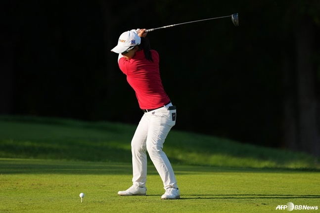 김세영이 미국 오하이오주 해밀턴 타운십 TPC 리버스벤드(파72)에서 열린 미국여자프로골프(LPGA) 투어 크로거 퀸 시티 챔피언십에서 티샷을 치고 있다. /AFPBBNews=뉴스1