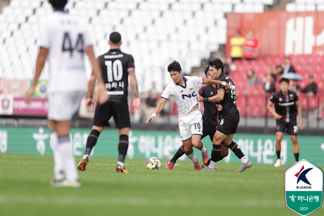 부천FC-서울이랜드 경기. /사진=한국프로축구연맹 제공