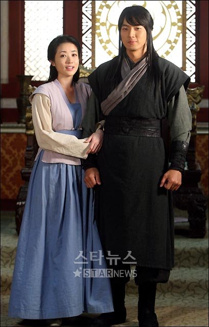 [★포토]송일국-최정원 '숨막히는 러브라인'