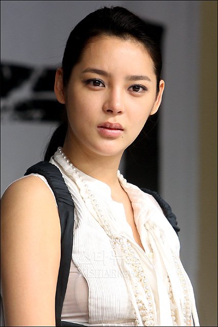 [★포토]질문듣는 박시연 '초롱초롱'