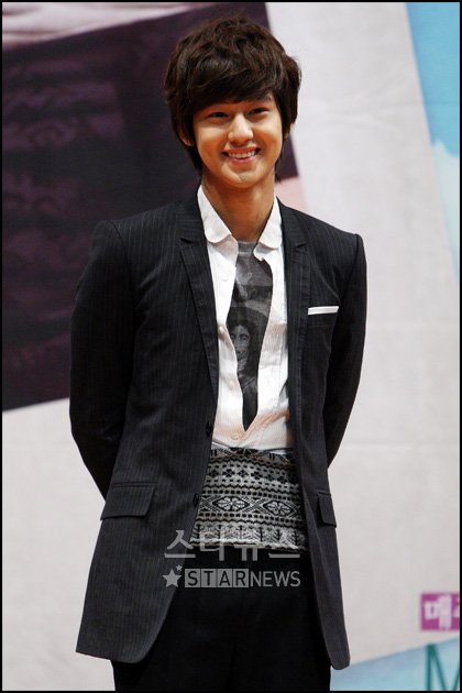 [★포토]김범 '이종 격투기 선수로 변신'