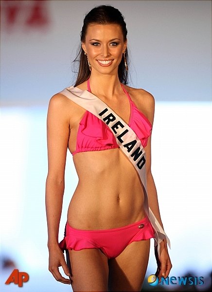 [★포토] 핑크빛 미소 미스 아일랜드