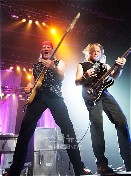 [★포토]딥퍼플 폭발적 무대매너