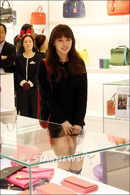 [★포토]김지원, 메리 크리스마스!