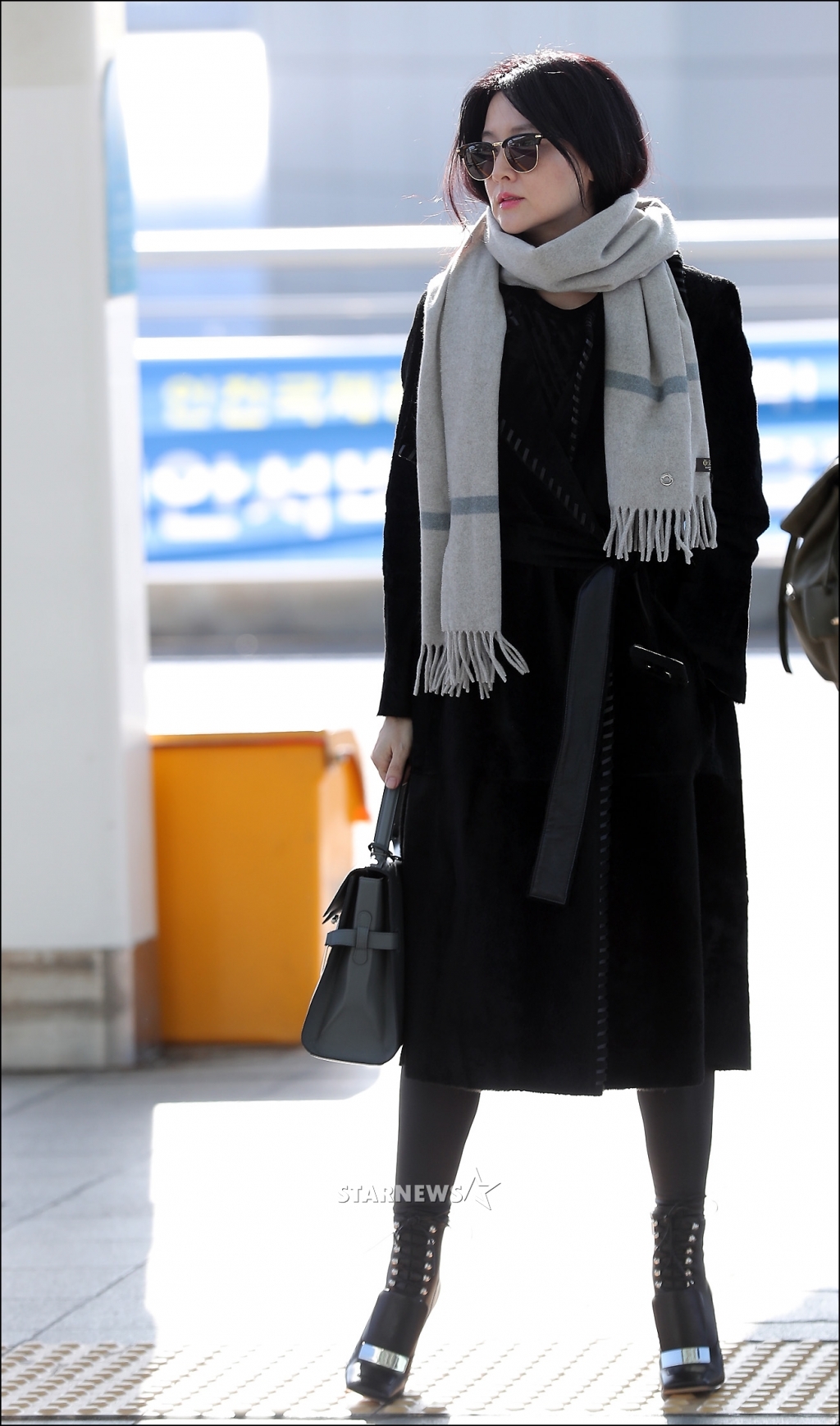 [★포토]이영애, '공항에서도 우아함'