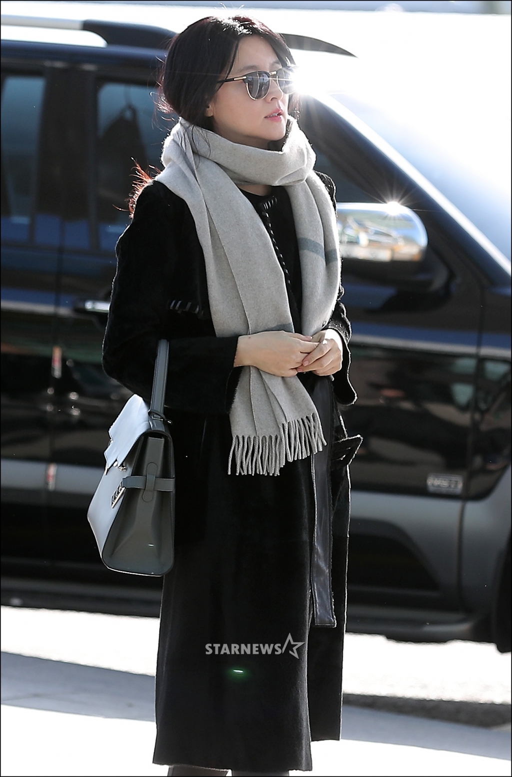 [★포토]이영애, '조명이 필요없는 자태'