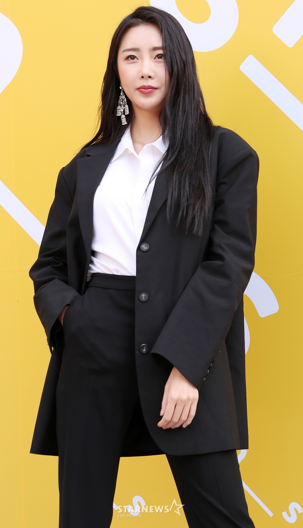 [★포토]수빈, '잘 어울리는 블랙 앤 화이트'