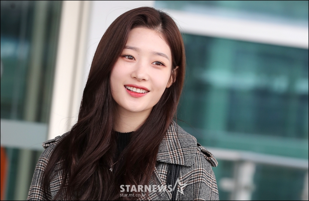 [★포토]정채연, '보는 사람 미소짓게 만드는 미소'