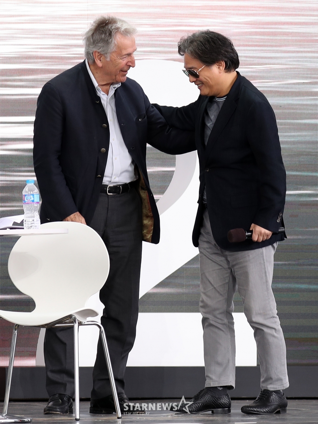 [★포토]코스타 가브라스-박찬욱 '부산에서 만난 두 거장'