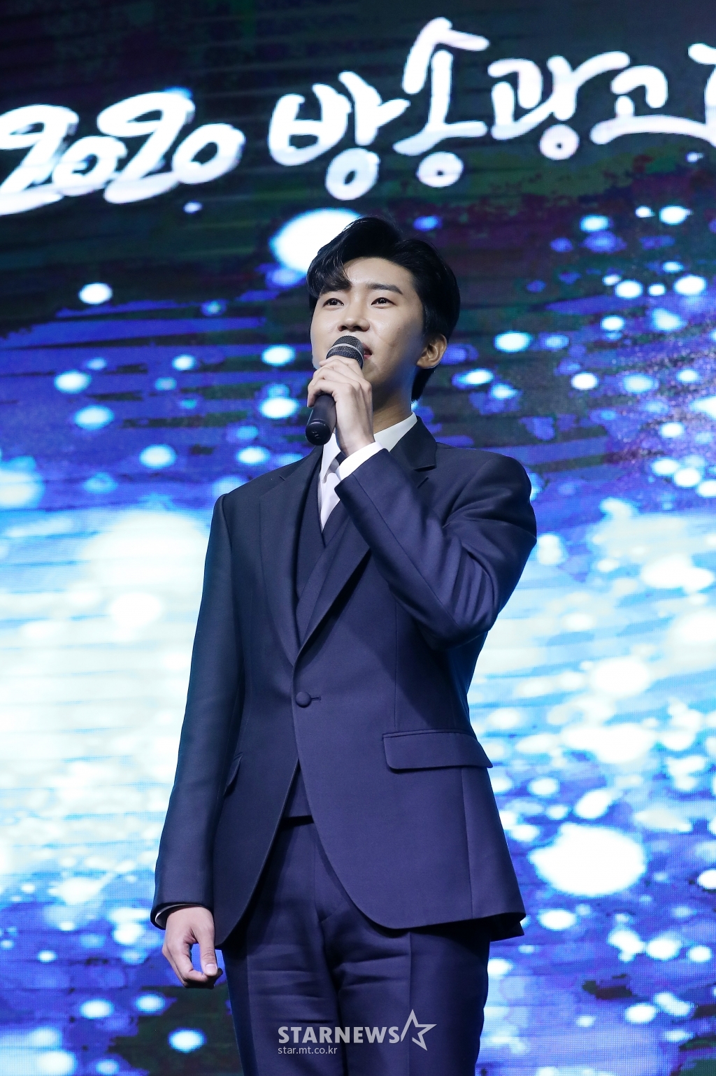 임영웅 &amp;#39;어머니들의 히어로&amp;#39;[★포토]