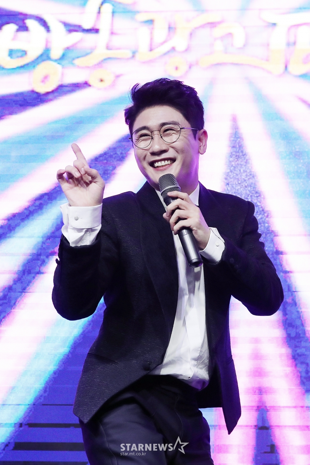 영탁 &amp;#39;애교쟁이&amp;#39;[★포토]