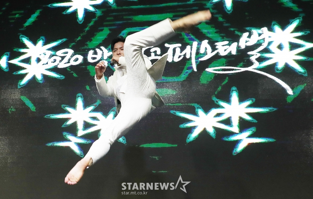 나태주 &amp;#39;발차기의 진수&amp;#39;[★포토]