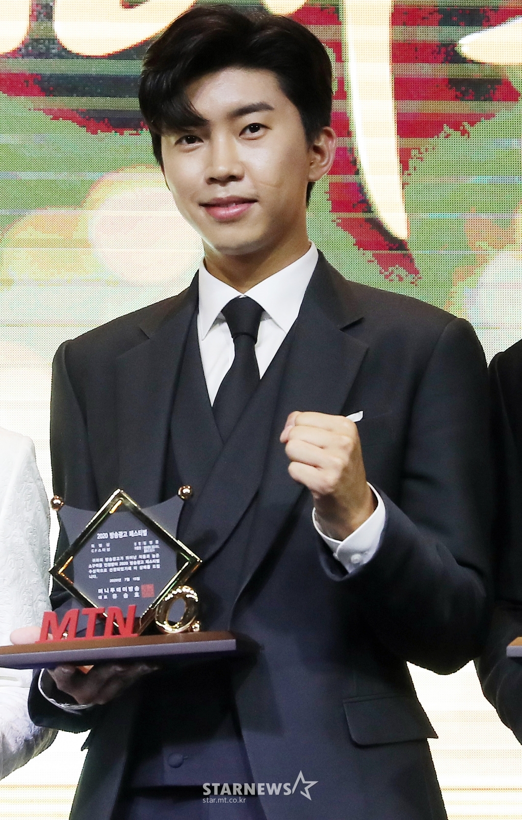 임영웅 &amp;#39;어머니들의 영웅&amp;#39;[★포토]