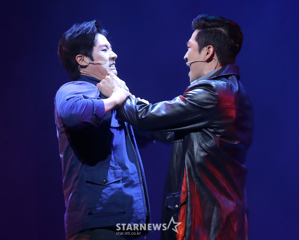 신우-박시원 &amp;#39;실감 나는 연기&amp;#39;[★포토]