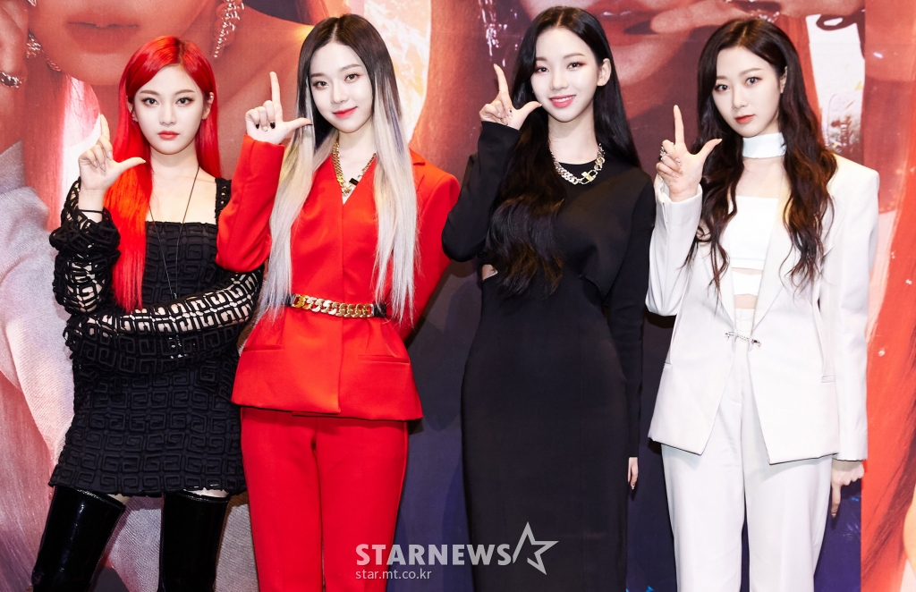 에스파 &amp;#39;한 층 업그레이드 된 모습으로&amp;#39;[★포토]