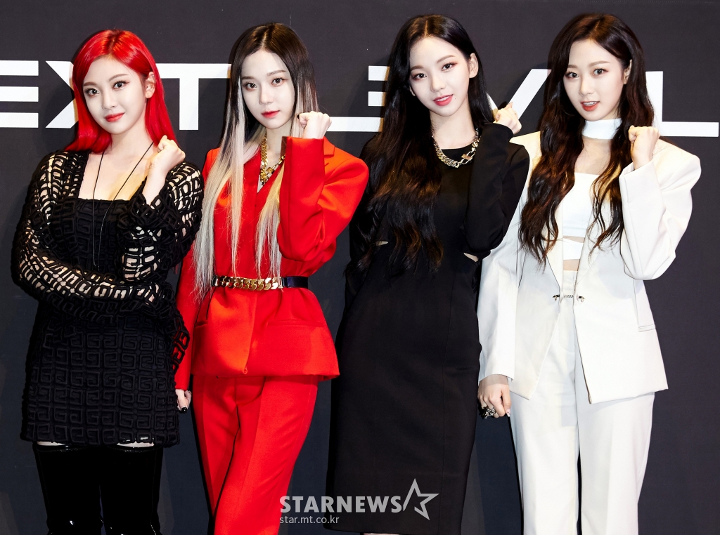 에스파 &amp;#39;파이팅도 예쁘게&amp;#39;[★포토]