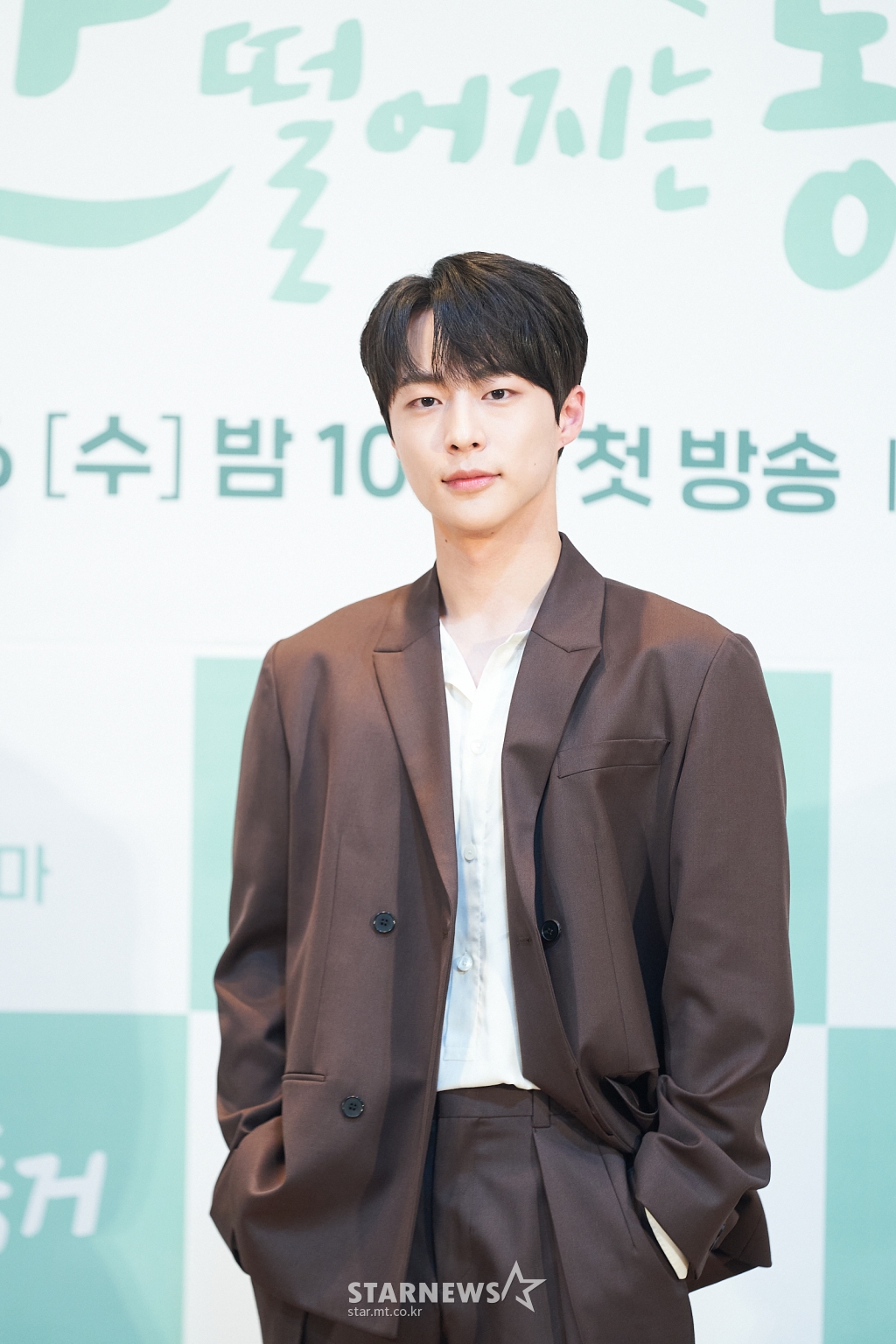 배인혁 '무표정도 멋있죠?'[★포토]