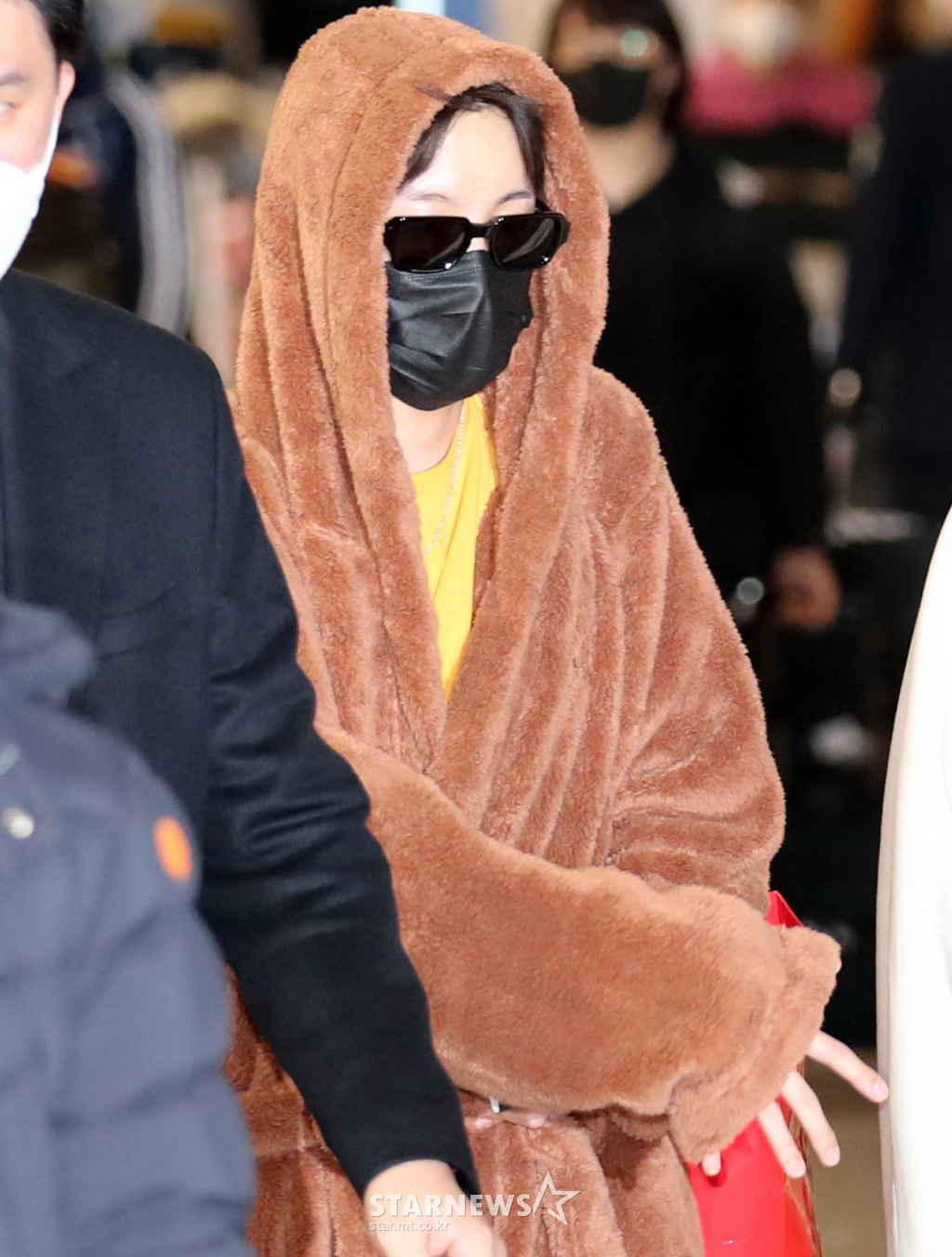 BTS 제이홉 '가려도 제이홉!'[★포토]