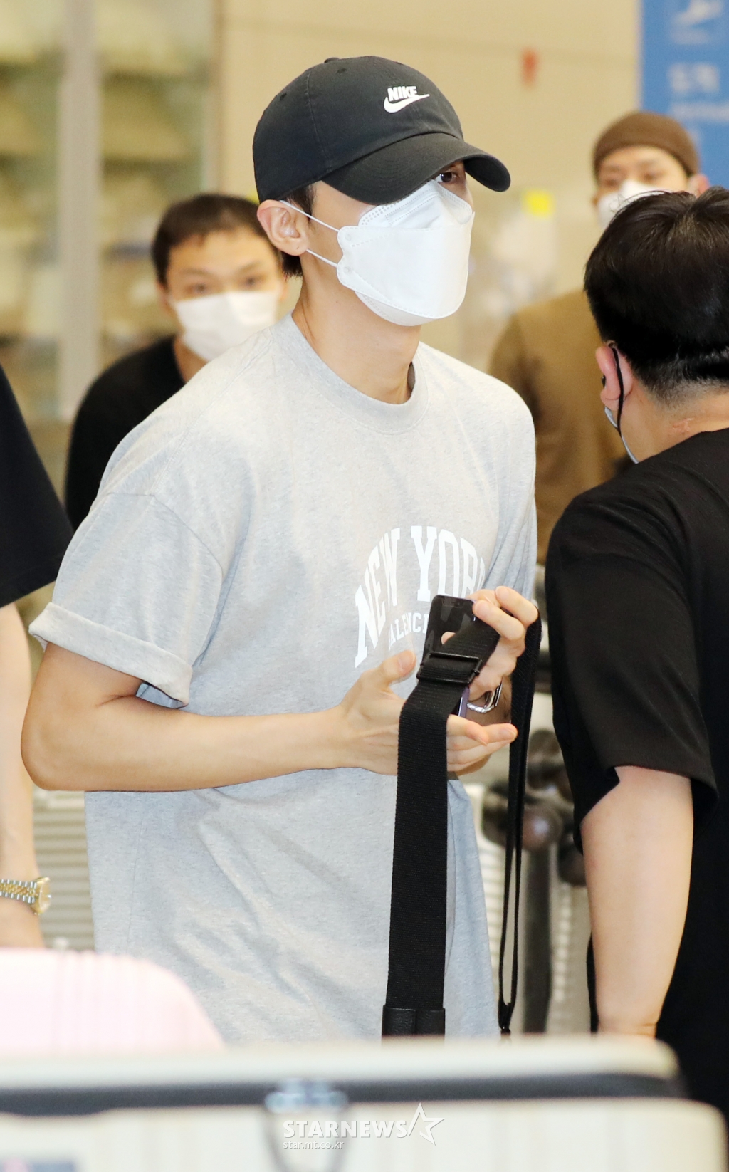 몬스타엑스 아이엠 '눈빛만 살짝'[★포토]