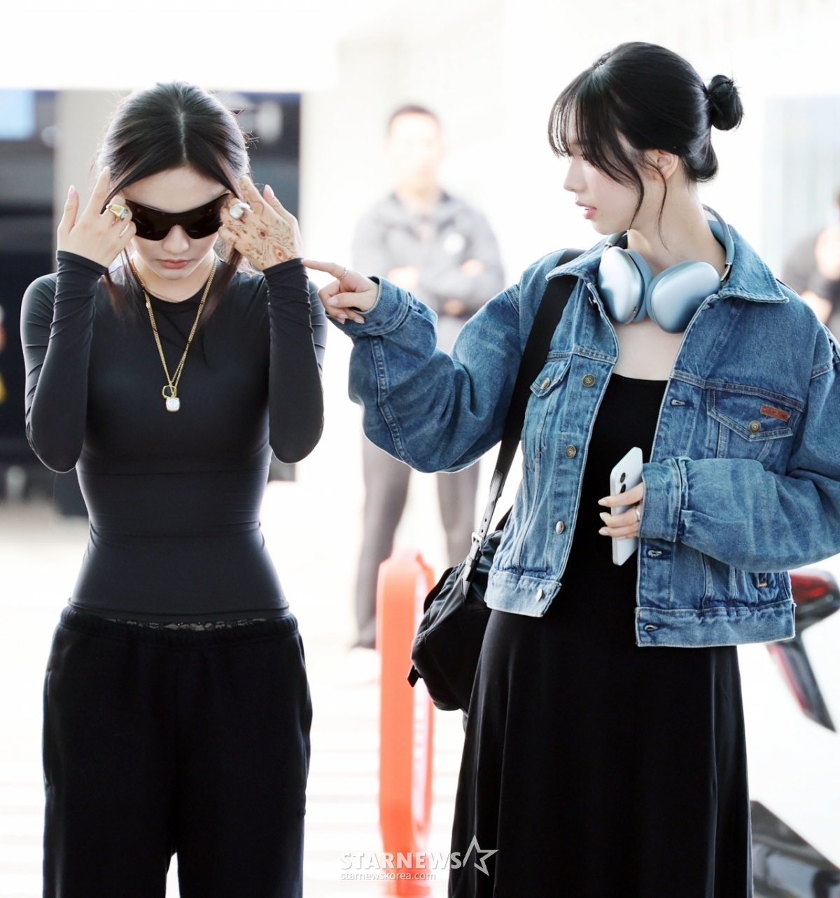 닝닝 헤나가 궁금한 카리나[★포토]