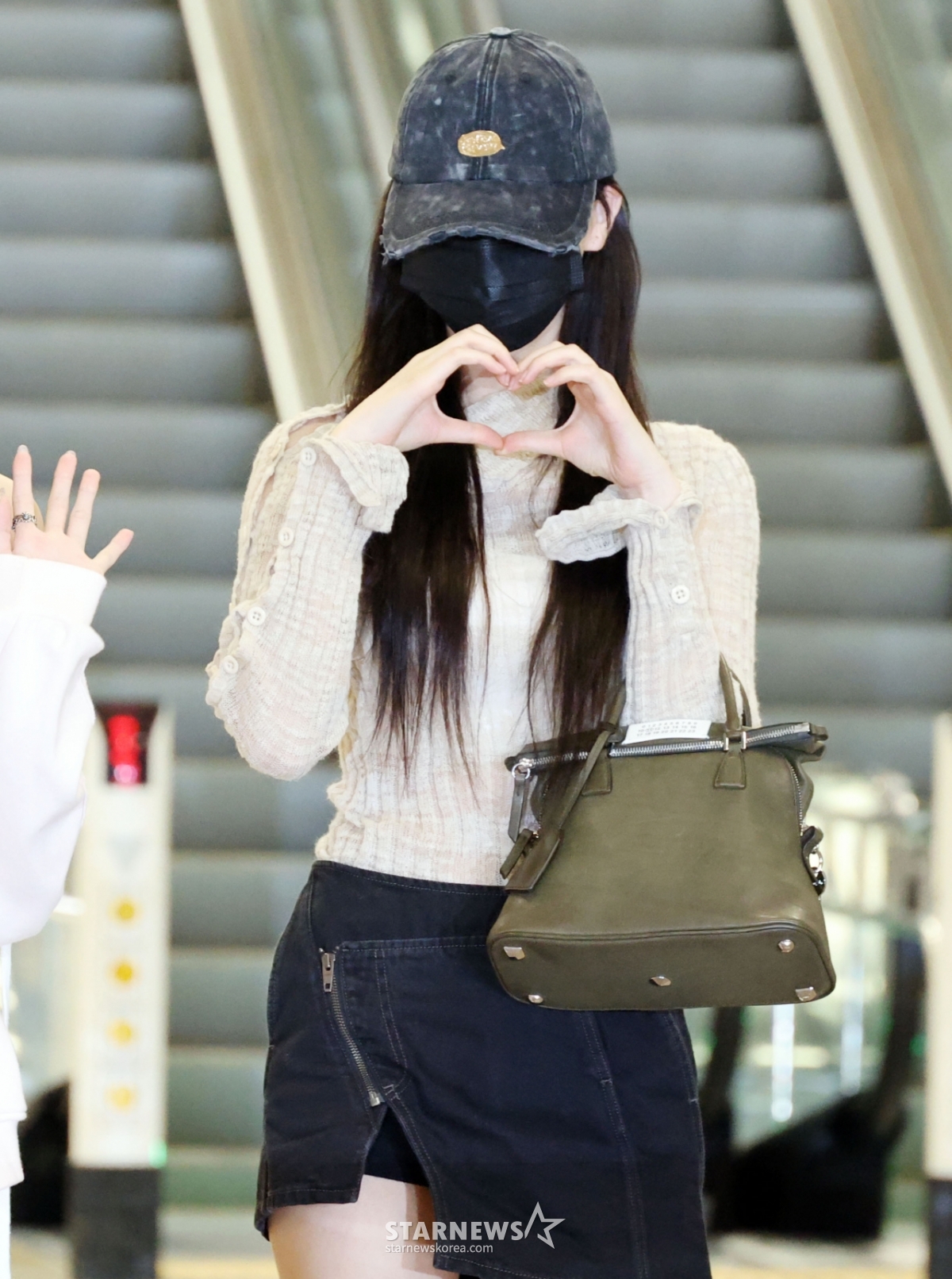 아이브 리즈 '샤랄라 하트'[★포토]