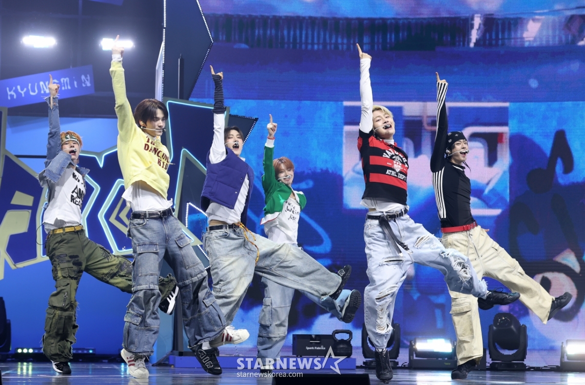 투어스, 뜨거운 열정 저 위로[★포토]